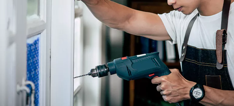 Residential Exterior Window Finishing in Oak Ridge, FL