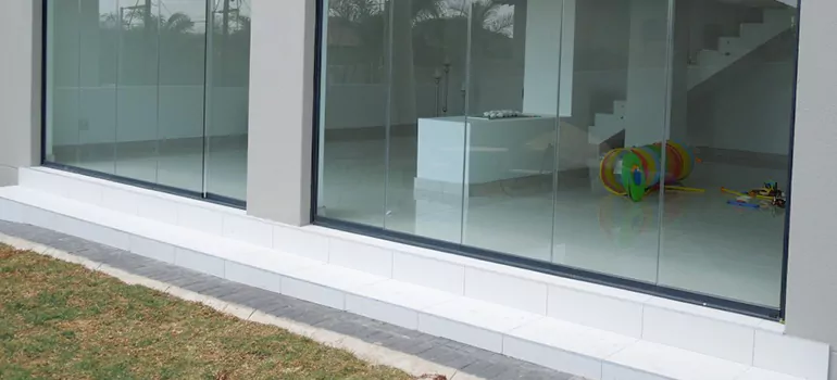 Hurricane Windows Palm Beach Services in Oak Ridge, FL