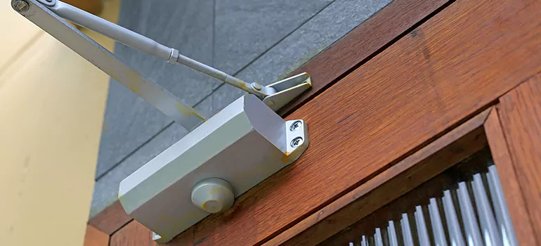 Electric Garage Door Opener Installation in Oak Ridge, FL