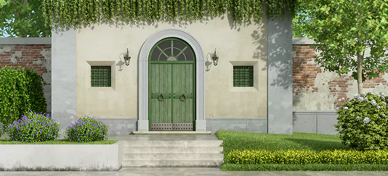 Weatherproof Screen Door in Oak Ridge, FL