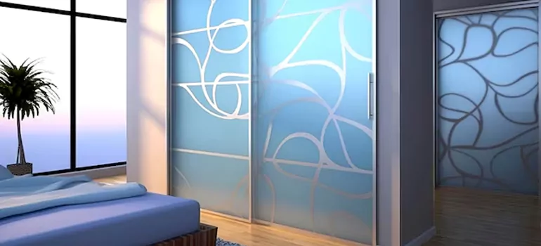 Frosting Glass Cabinet Doors in Oak Ridge, FL