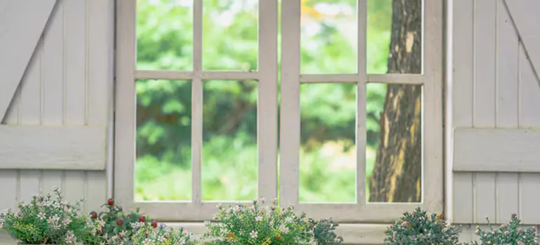 Professional Garden Window Enclosure Repair in Oak Ridge, FL